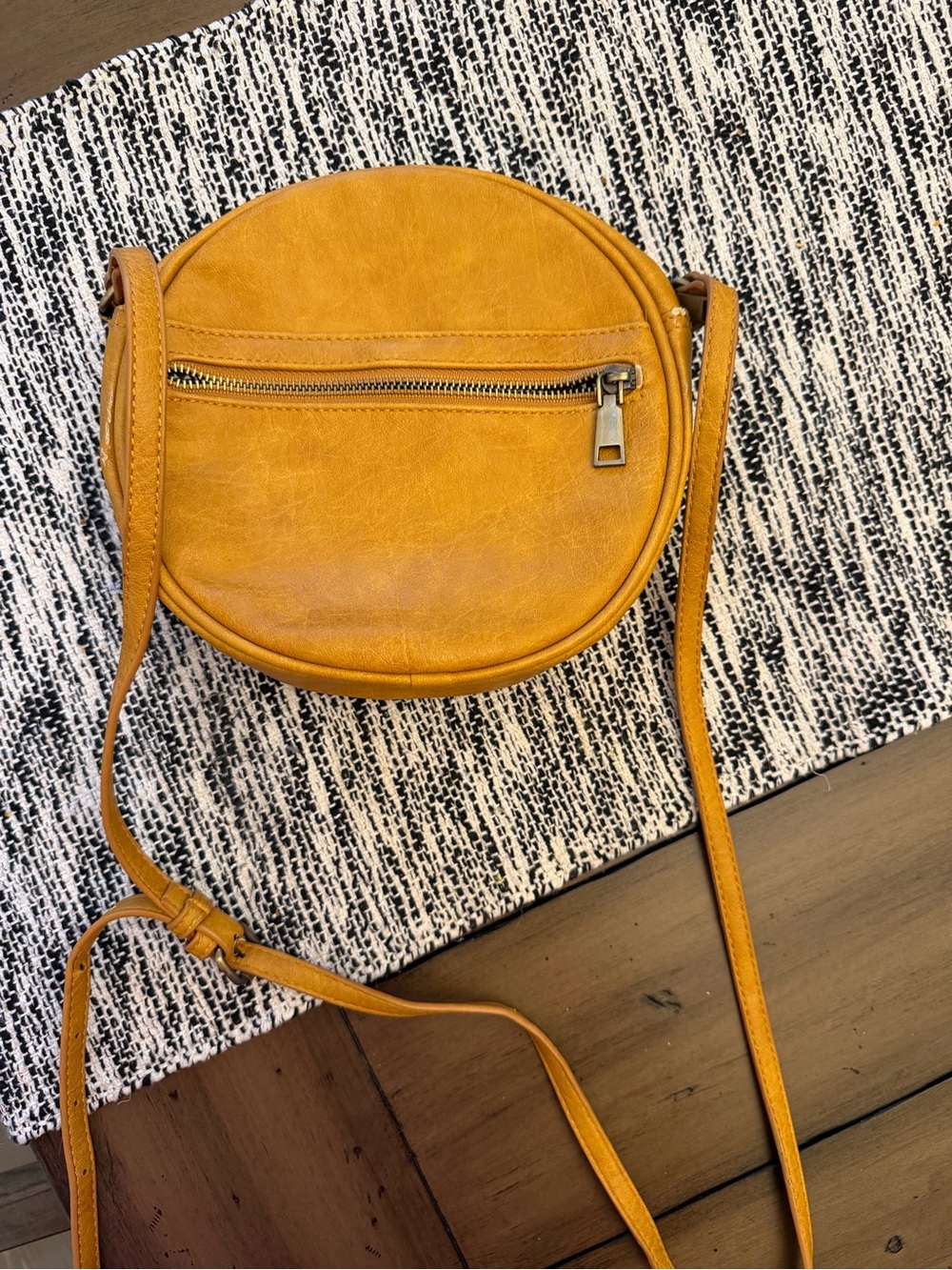 Antik Kraft Round  Crossbody Bag Boho Purse Leather Strap
